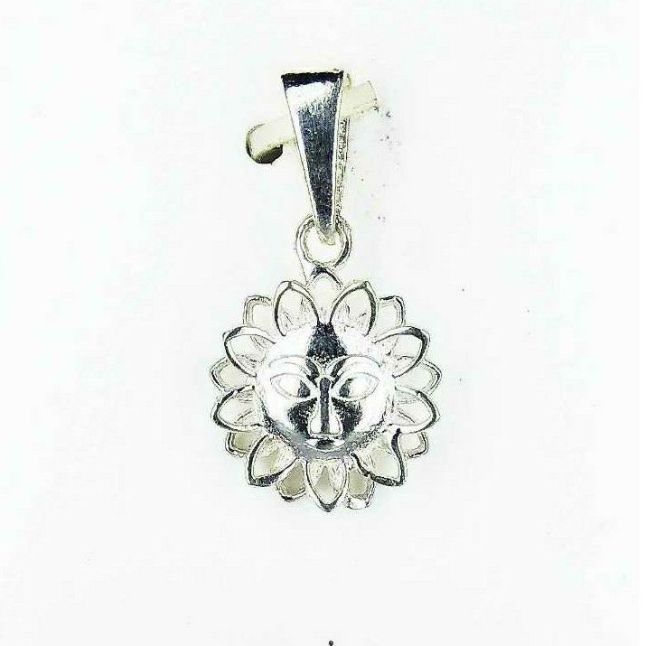 Light Weight Fancy 925 Silver Pendant With Sun Design
